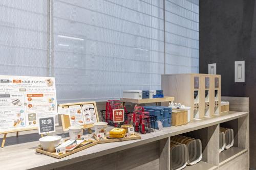 Kemudahan buat kopi dan teh di Tokyu Stay Suidobashi