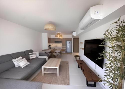 A seating area at Marassi north coast