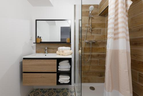 Koupelna v ubytování LES PORTES DE CASTELNAU