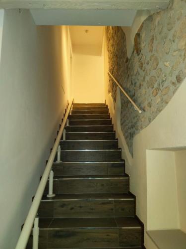 a stairway with stairs leading up to a building at I Colli del Garda in Lonato del Garda