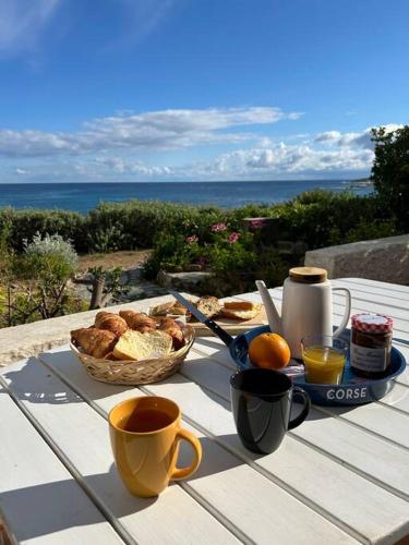 Maison les pieds dans l'eau
