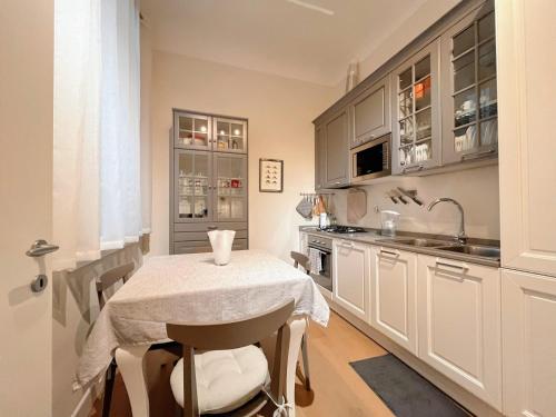 Luxury Art Apartment in Florence