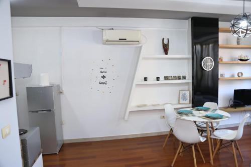 Una cocina o cocineta en Ergi’s Host Apartment
