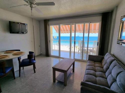 APARTAMENTO SúITE ACAPULCO FIRST LINE BENIDORM BEACH
