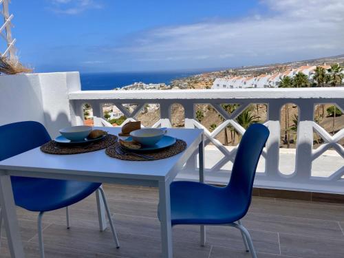 Costa Adeje - Modern Apartment with Terrace Views of Ocean & Sunset