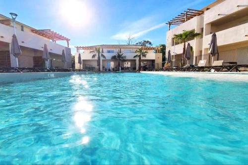 Studio 2 personnes vue mer et pieds dans l'eau