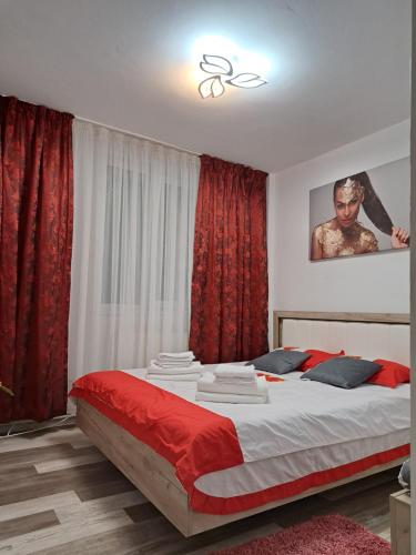 Postel nebo postele na pokoji v ubytování Ali Relax Home Apartment