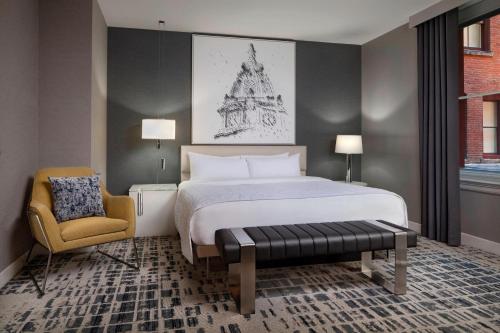 Кровать или кровати в номере Le Meridien Philadelphia