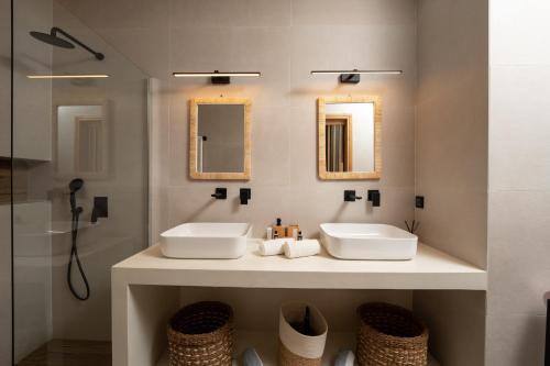 Bilik mandi di Luxury Memories Suites