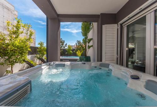 Fotografie z fotogalerie ubytování House with pool Ledenko v destinaci Biograd na Moru