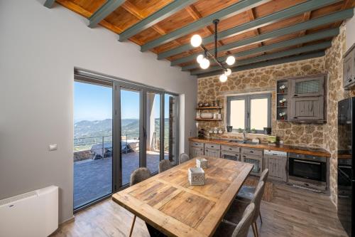 Η κουζίνα ή μικρή κουζίνα στο Luxury Mountain Memories Villa