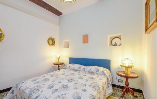 Ένα ή περισσότερα κρεβάτια σε δωμάτιο στο Nice Apartment In Camogli With Wifi