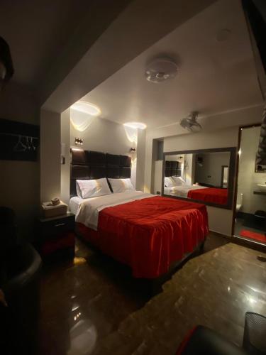 Una cama o camas en una habitación de Hospedaje W ISKAY