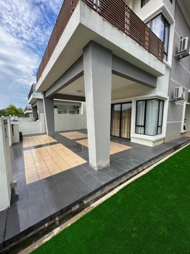 Bangunan di mana terletaknya homestay