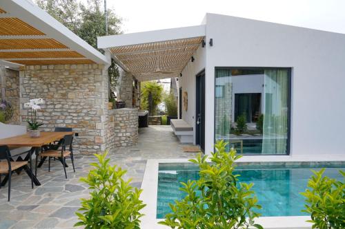 Foto Stone Village Skala Maries 2