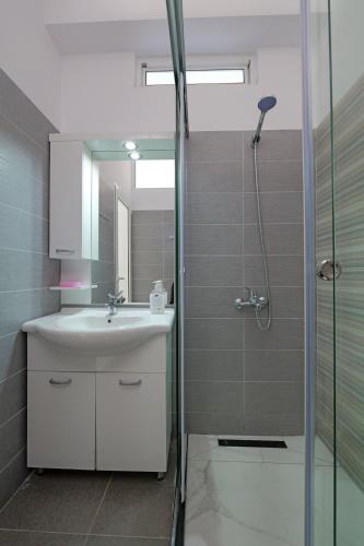 Koupelna v ubytování Hotel Esmerald Ksamil