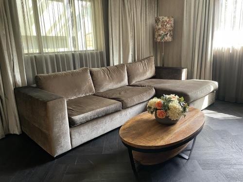 Χώρος καθιστικού στο Van der Valk Hotel Rotterdam - Blijdorp