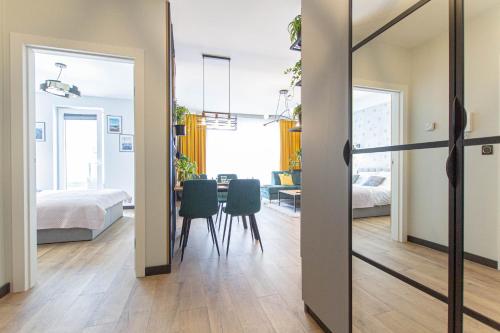 Ένα ή περισσότερα κρεβάτια σε δωμάτιο στο Apartament Terenia