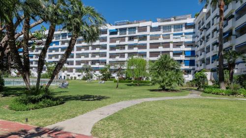 Puerto Banus Serenity Retreat