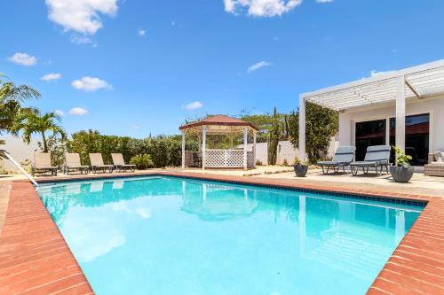 Πισίνα στο ή κοντά στο Villa Marquesa Aruba