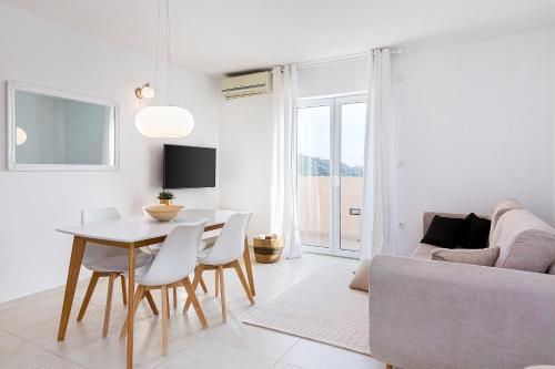 Sunny Apartment Aurora