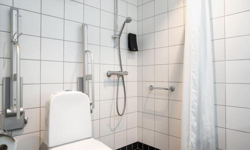 Koupelna v ubytování Thon Hotel Alta