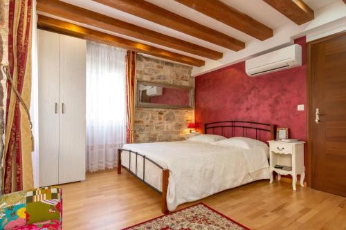 Studios Aurelia Palace