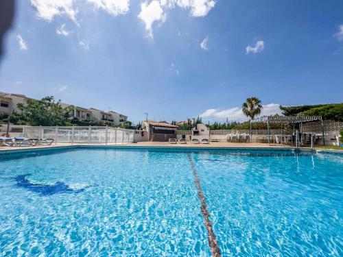 Apartment in holiday resort in La Cala de Mijas