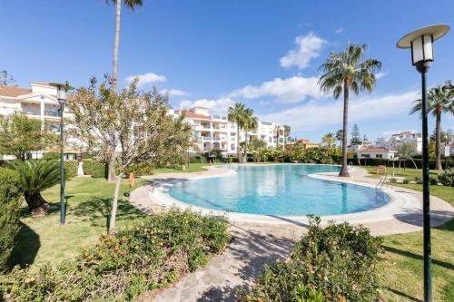 Lorcrisur corner PH apt 3 bedroom beach Marbella
