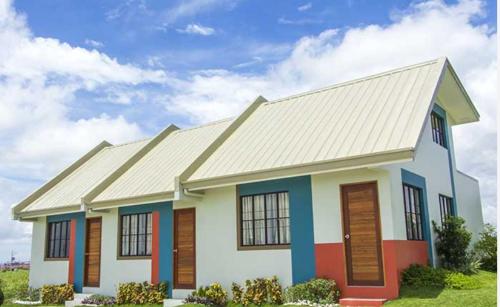 Gambar di galeri bagi Merj's Guest House in Cavite di Trece Martires