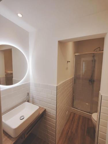 Bagno di Amazing Florence Guest Room