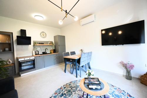 4-star Design Apartments Bubamara