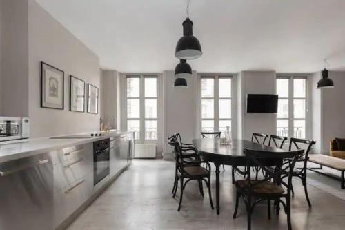 Saint-Honoré Luxurious 2 Bedrooms apartment 120m2