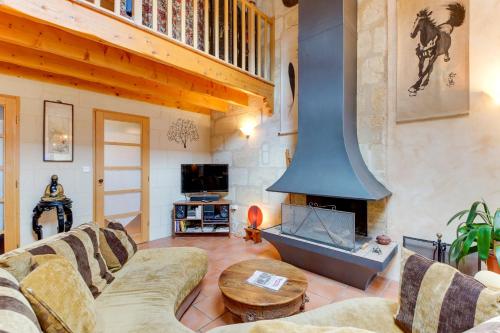 Superbe maison en pierre bordelaise