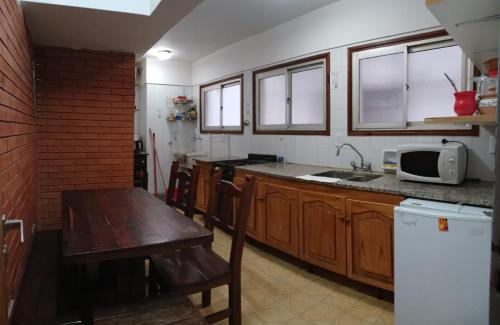 Η κουζίνα ή μικρή κουζίνα στο Departamento Manquelazo