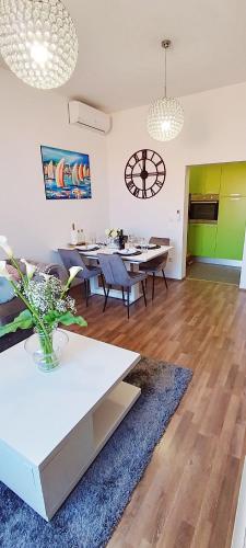 Donat & Zara Apartment