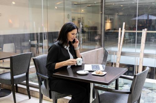 Гости Holiday Inn Express Santiago Las Condes by IHG