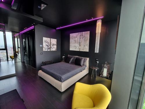 Postel nebo postele na pokoji v ubytování Skyline Solaria Milano