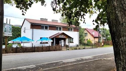 BERDO Noclegi i restauracja