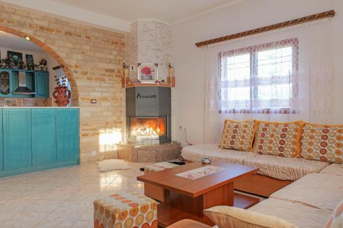 Fotografie z fotogalerie ubytování Green Villa Shendelli v destinaci Vrinë