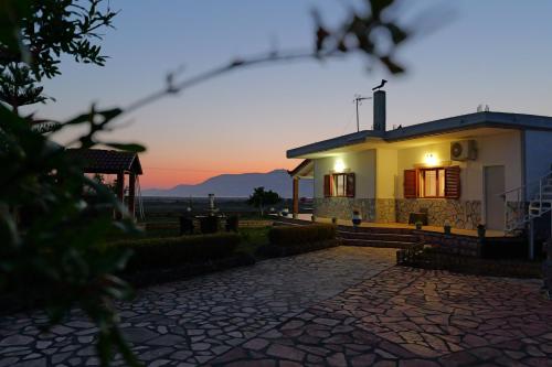Fotografie z fotogalerie ubytování Green Villa Shendelli v destinaci Vrinë