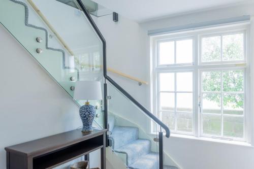 Fotografie z fotogalerie ubytování GuestReady - Modernised cottage in Monkstown v destinaci Dublin