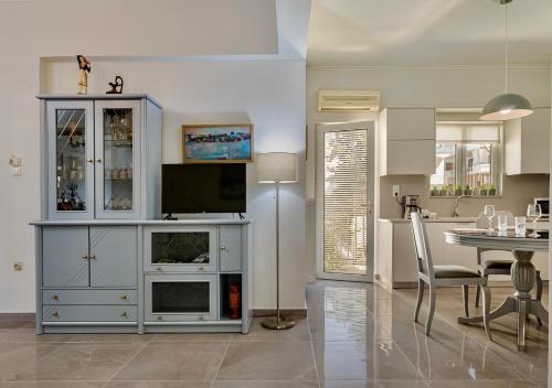 Modern & Spacious Flat - Chania Center - Walk To Sea