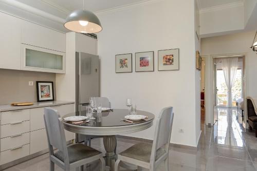Modern & Spacious Flat - Chania Center - Walk To Sea