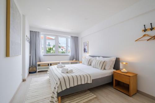 Sea View Apartment in Estoril