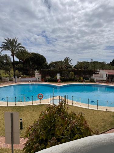 Estudio con terraza en Marbella