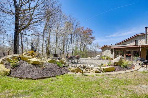 Κήπος έξω από το East Fishkill Escape, Close to Red Wing Park!