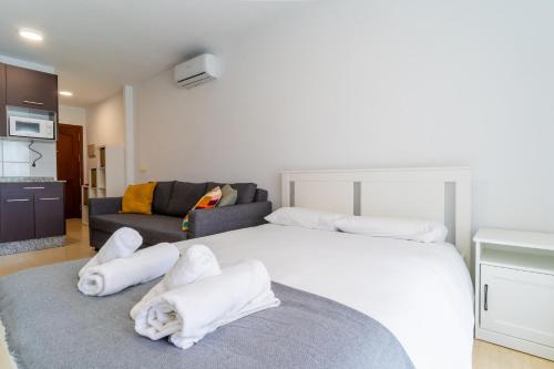 En eller flere senge i et værelse på Santa Ana