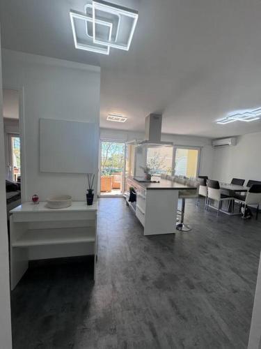 Spacieux T2 - Grande terrasse