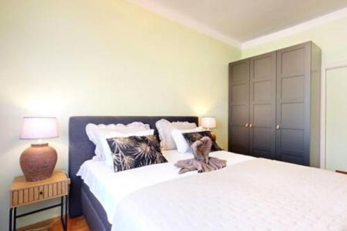 Cama ou camas em um quarto em Center and Bacvice Beach Apartment Stella